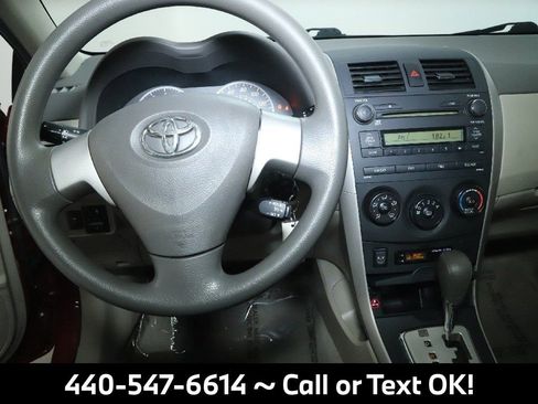 Used 2010 Toyota Corolla LE image 34