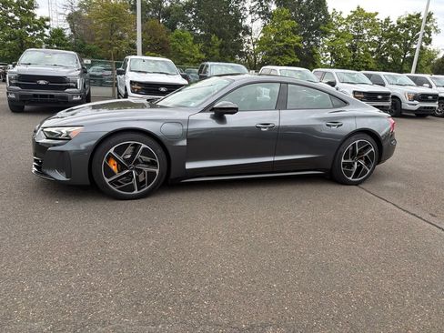 Used 2023 Audi RS e-tron GT w/ Carbon Performance Package AWD/4WD image 2