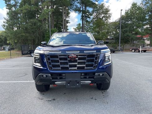 New 2025 Nissan Armada PRO-4X AWD/4WD image 3
