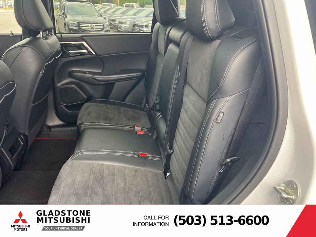 Used 2024 Mitsubishi Outlander SE Black Edition AWD/4WD image 9