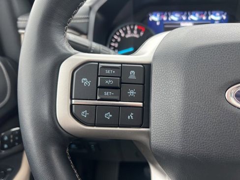 Certified 2022 Ford Expedition Max Limited image 11