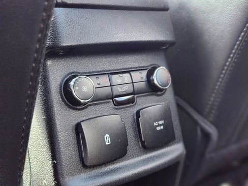 Used 2019 Ford Explorer Limited w/ Ford Safe & Smart Package AWD/4WD image 15