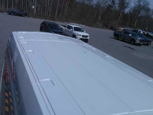 Used 2022 Ford E-Transit 148 High Roof Extended w/ Load Area Protection Package image 22