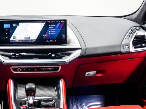 Used 2023 BMW XM image 23