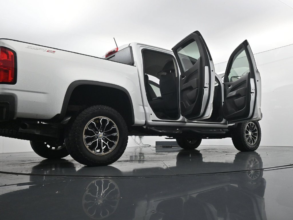 Used 2019 Chevrolet Colorado ZR2 AWD/4WD image 39