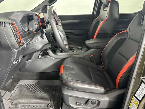 Used 2025 Ford Ranger Raptor AWD/4WD image 11