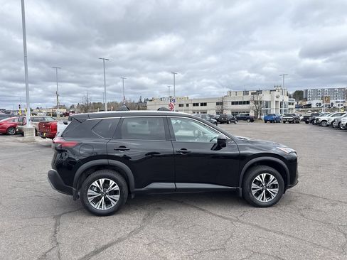 Used 2021 Nissan Rogue SV AWD/4WD image 5