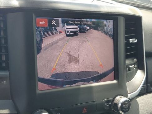 Used 2022 RAM 1500 Big Horn AWD/4WD image 25