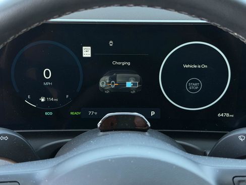 Used 2025 Hyundai Tucson SEL image 11