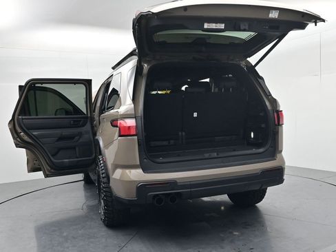 Used 2025 Toyota Sequoia TRD Pro AWD/4WD image 78