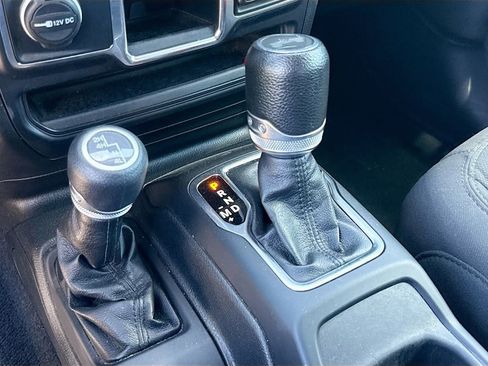 Used 2023 Jeep Wrangler Sport image 18