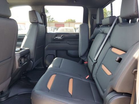 New 2026 GMC Sierra 3500 AT4 w/ AT4 Premium Plus Package AWD/4WD image 12
