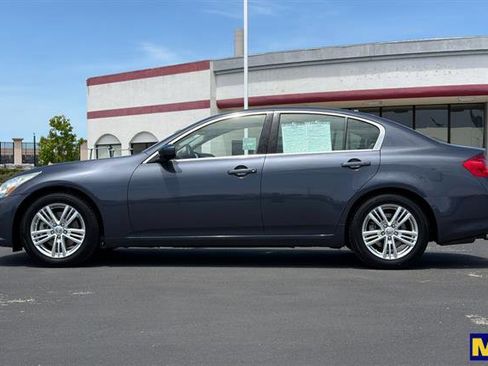 Used 2010 INFINITI G37 Journey w/ Premium Pkg RWD image 7