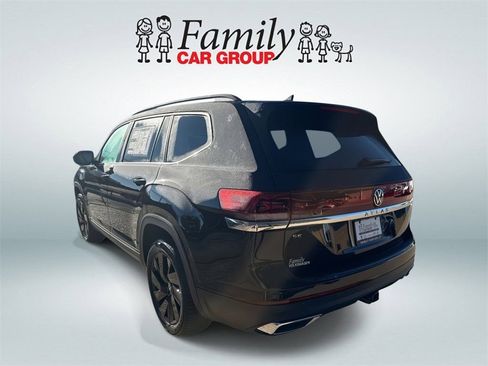 New 2026 Volkswagen Atlas SE FWD image 4