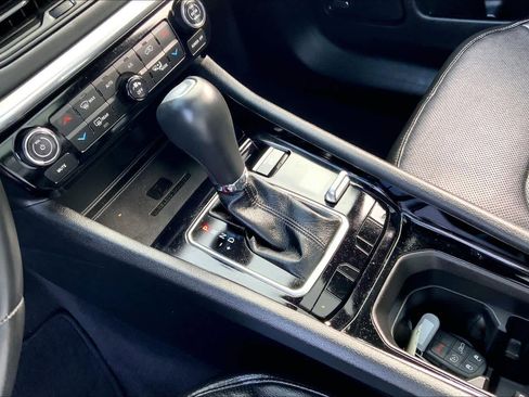 Used 2022 Jeep Compass Limited w/ (RED) Package image 14