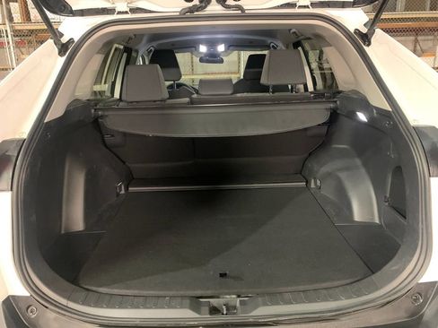 Used 2023 Toyota RAV4 LE AWD/4WD image 18
