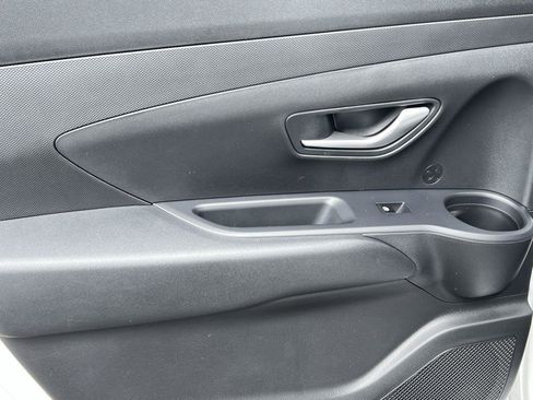 New 2025 Hyundai Santa Cruz SE image 9