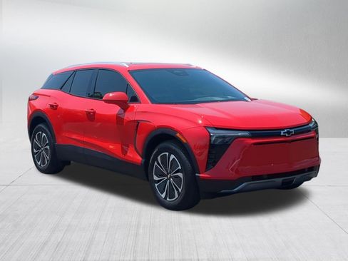 Certified 2024 Chevrolet Blazer EV LT AWD/4WD image 8