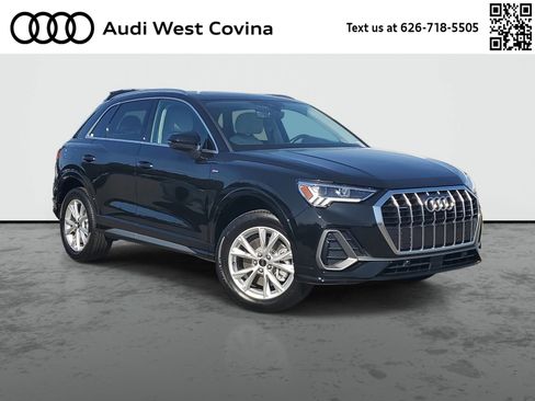 Used 2025 Audi Q3 2.0T Premium w/ Convenience Package image 1