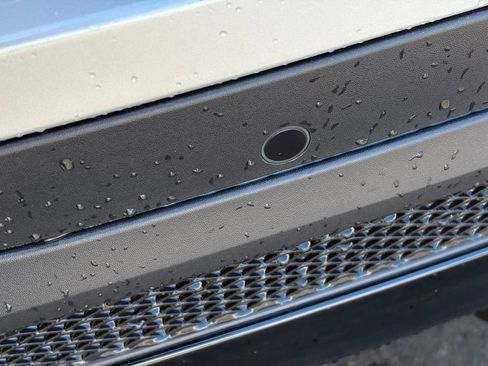 Used 2023 Mercedes-Benz GLB 250 4MATIC image 17