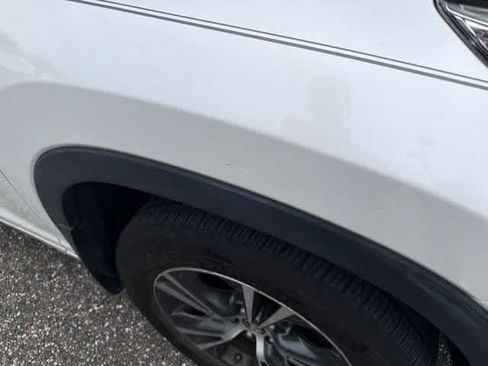 Used 2016 Toyota Highlander XLE FWD image 37