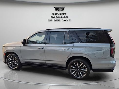 Used 2023 Cadillac Escalade Sport w/ Touring Package image 6