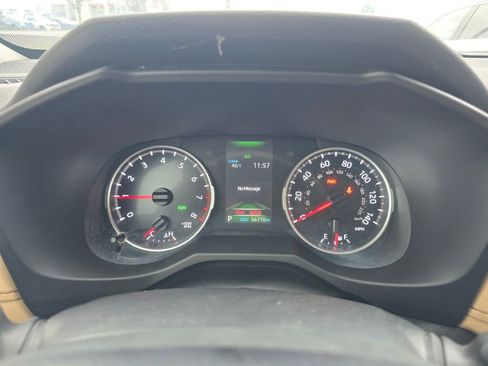 Used 2021 Toyota RAV4 XLE image 31