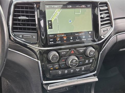 Used 2020 Jeep Grand Cherokee Limited w/ Trailer Tow Group IV image 18