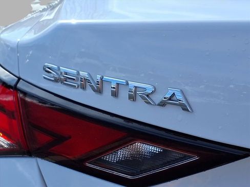 Used 2025 Nissan Sentra S image 20