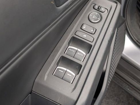 Used 2023 Honda Accord EX image 16