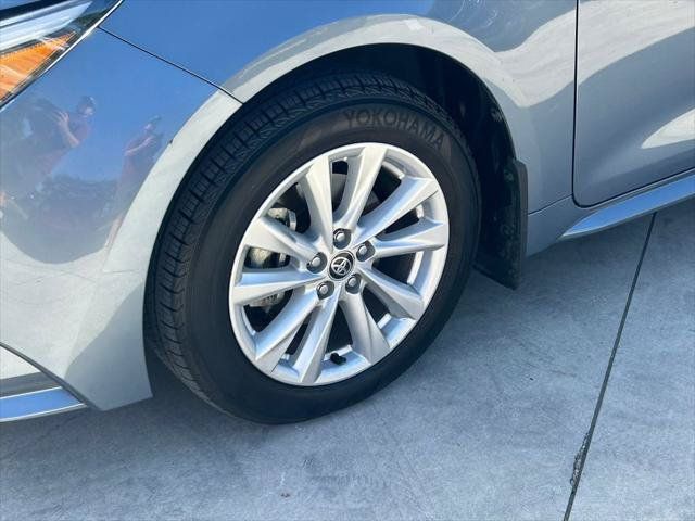 Certified 2024 Toyota Corolla XLE FWD image 9