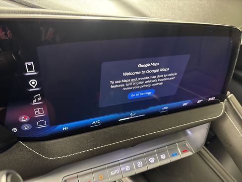 Used 2026 Chevrolet Corvette Stingray Coupe w/ Z51 Performance Package image 30