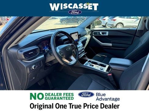 Certified 2022 Ford Explorer XLT image 2