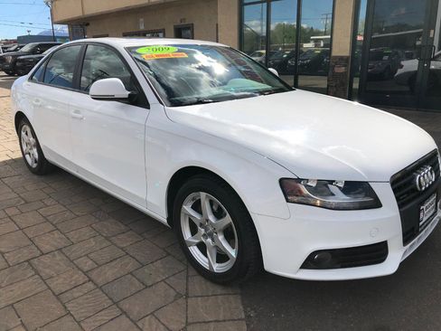 Used 2009 Audi A4 2.0T Premium image 8