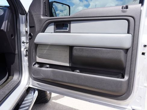 Used 2012 Ford F150 XLT w/ XLT Convenience Pkg AWD/4WD image 22