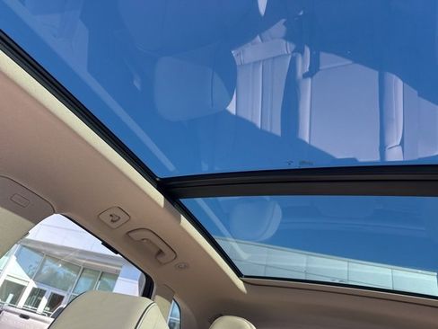 Used 2025 Audi Q5 2.0T Premium Plus w/ Premium Plus Package image 14