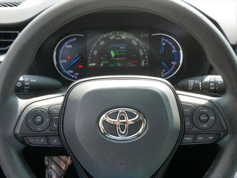 Certified 2025 Toyota RAV4 XLE image 25