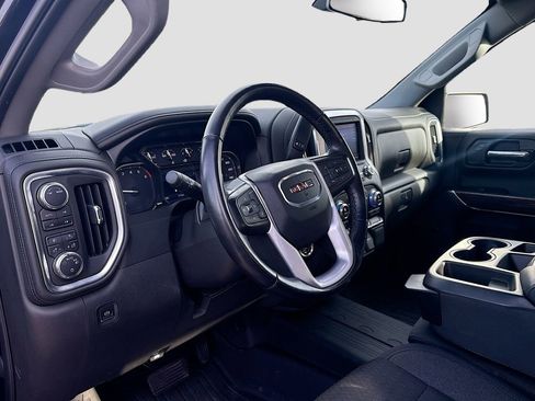 Used 2021 GMC Sierra 1500 Elevation w/ LPO, Elevation Black Package image 9