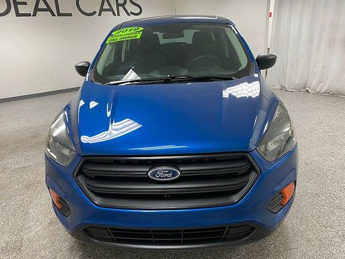 Used 2019 Ford Escape S image 2