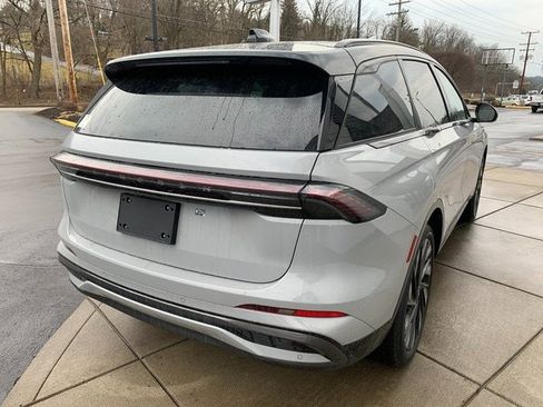 New 2026 Lincoln Nautilus Reserve AWD/4WD image 35