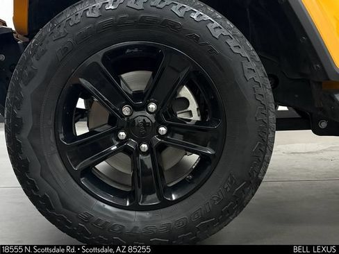 Used 2021 Jeep Wrangler Unlimited Sahara AWD/4WD image 10