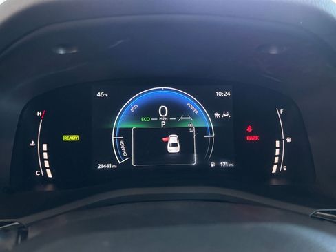 Used 2025 Toyota Camry LE image 44