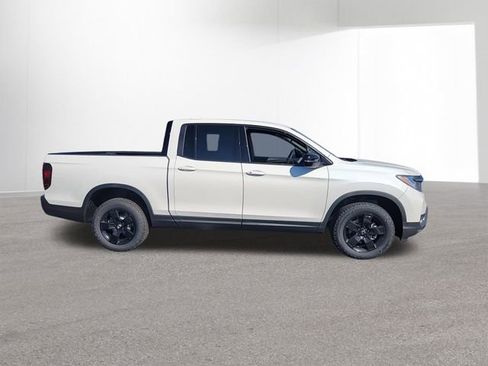 New 2026 Honda Ridgeline Black Edition image 9