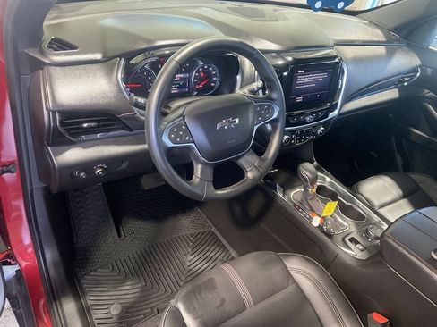 Used 2023 Chevrolet Traverse RS AWD/4WD image 10