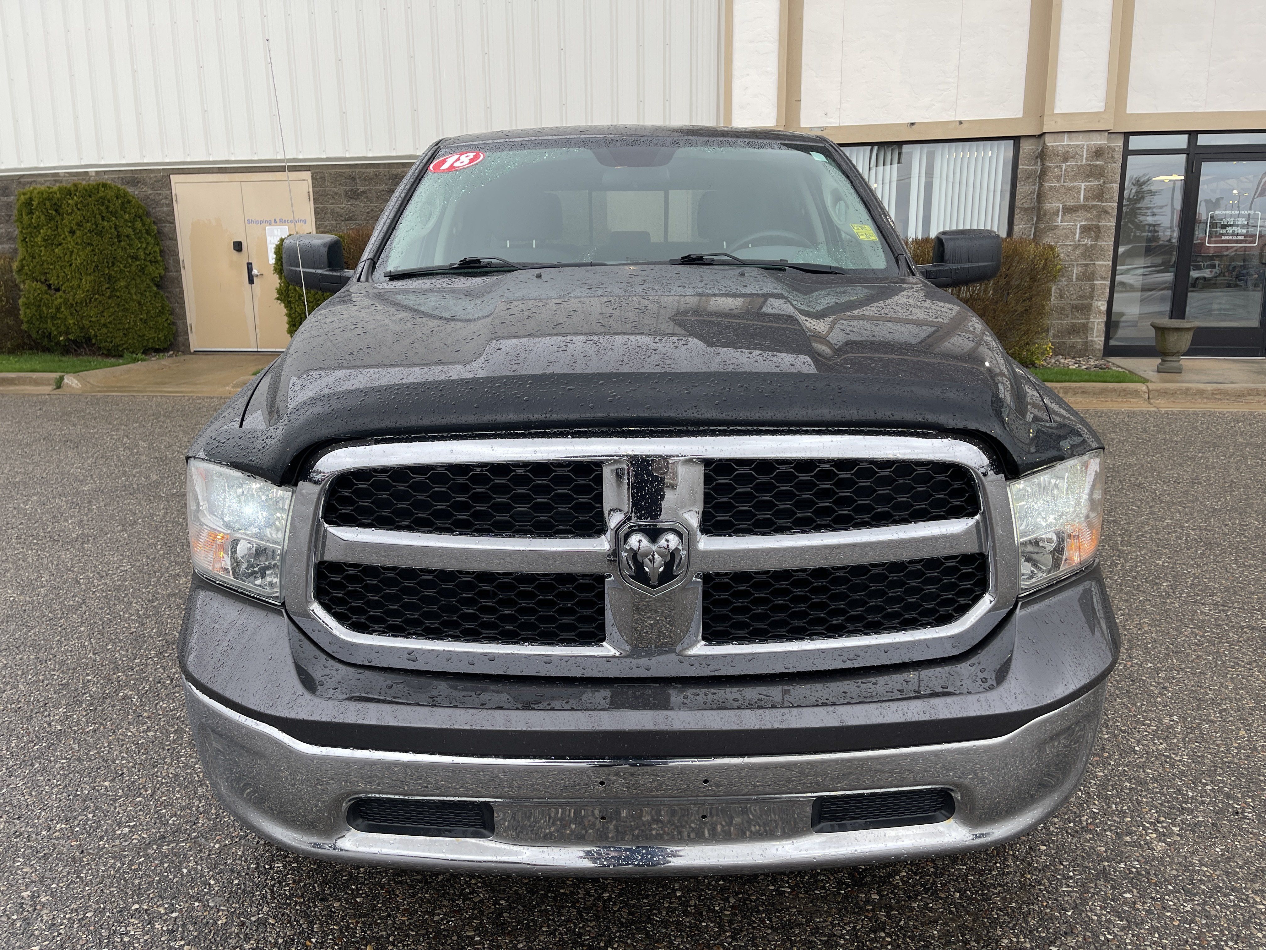 Used 2018 RAM 1500 Classic SLT AWD/4WD image 8