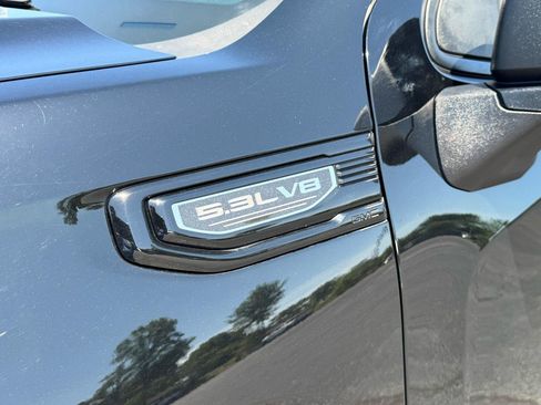 Used 2022 GMC Sierra 1500 Elevation AWD/4WD image 14