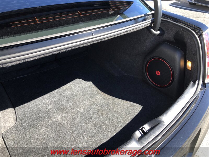 Used 2014 Chrysler 300 S RWD image 18
