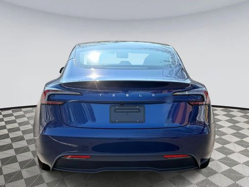 Used 2025 Tesla Model 3 Long Range image 3