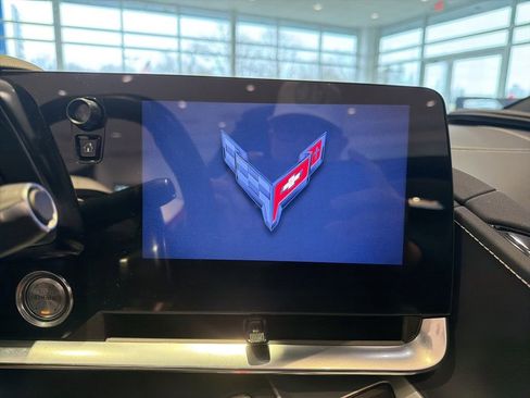 Used 2021 Chevrolet Corvette Stingray Convertible w/ Battery Protection Package image 13