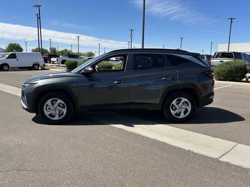 Used 2024 Hyundai Tucson SEL image 2